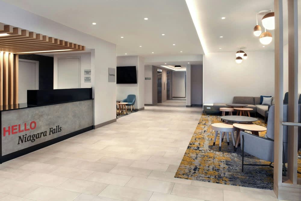 TownePlace Suites by Marriott Niagara Falls Canada 2