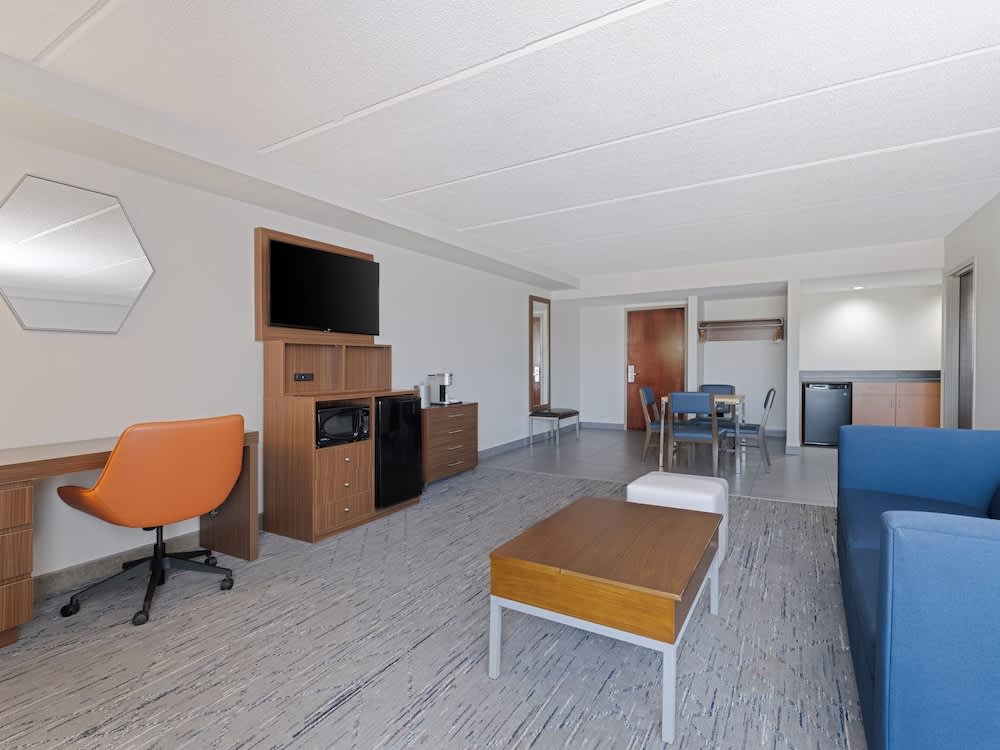 Holiday Inn Express & Suites AUGUSTA WEST - FORT GORDON by IHG 2