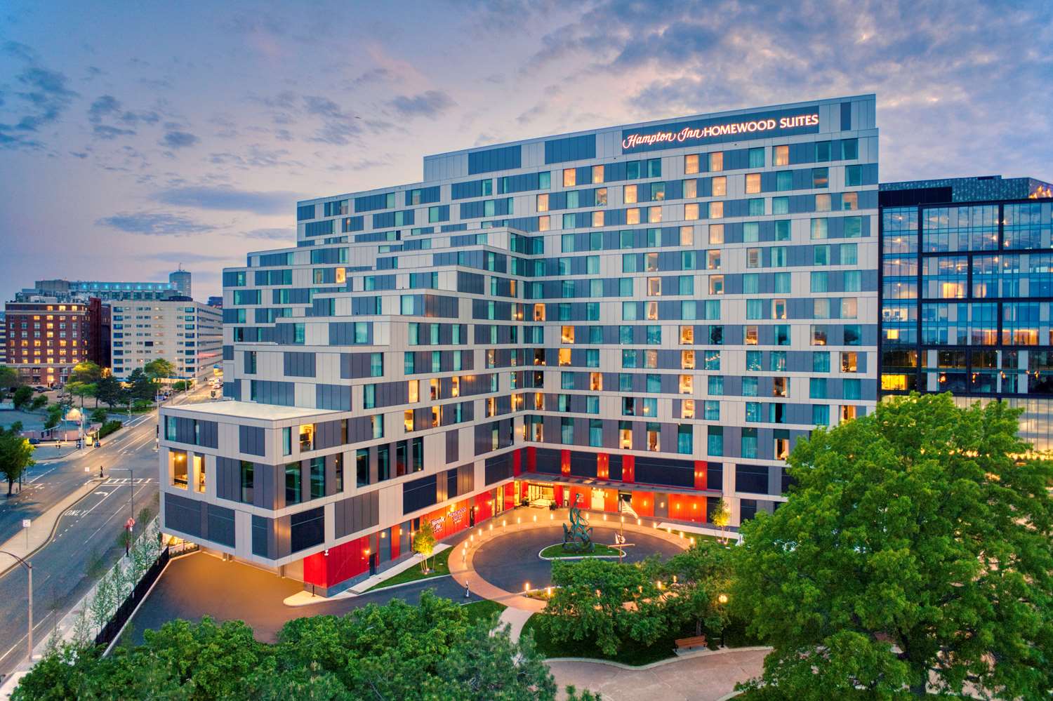 Hampton by Hilton at the Boston Seaport District 1