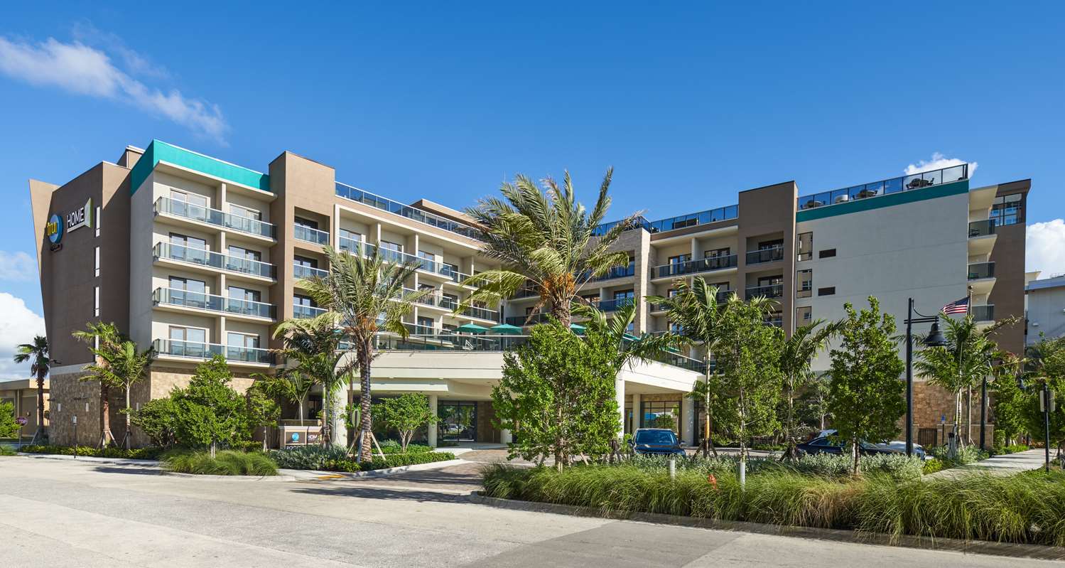 Home2 Suites By Hilton Pompano Beach Pier, Fl 1