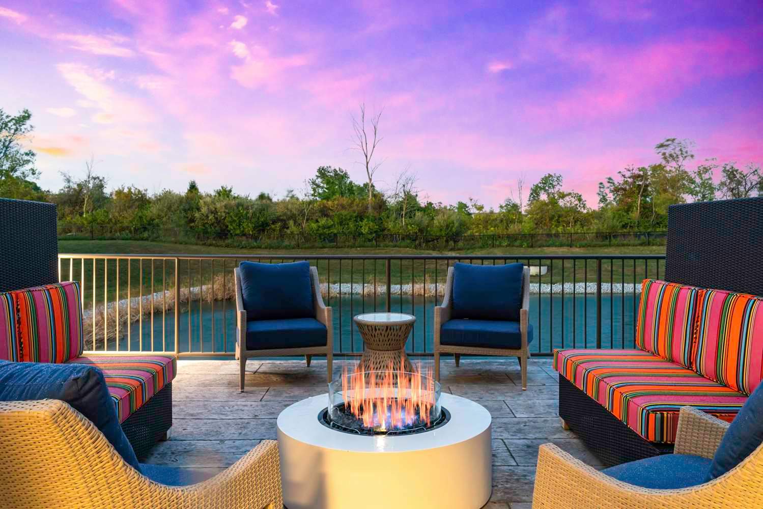 Hilton Garden Inn By Hilton Fort Wayne North 2