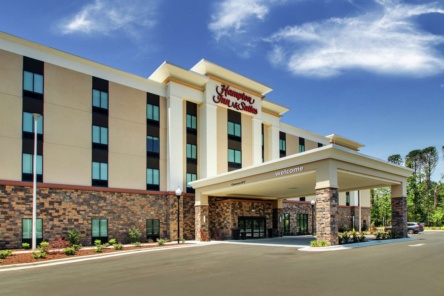 Hampton Inn & Suites By Hilton Southport 2