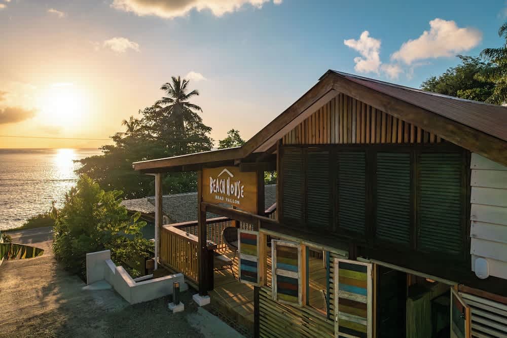 Beach House Beau Vallon 2
