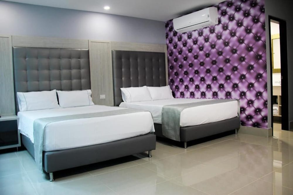 Hotel Lleras Express 1