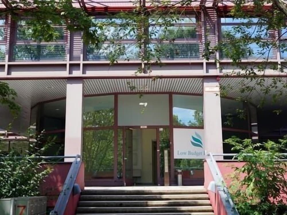 C & N Hostel Munich 1