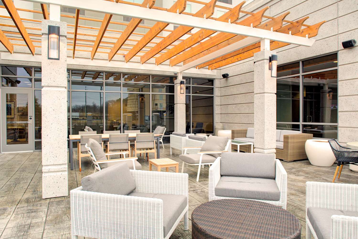Hilton Garden Inn Jackson 2