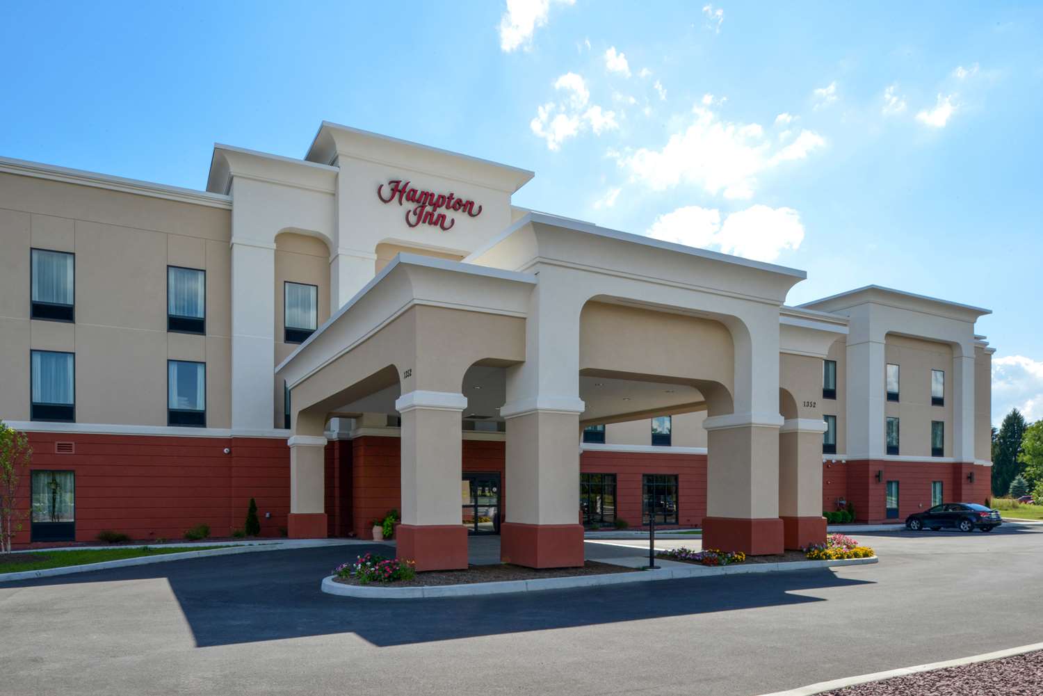 Hampton Inn Potsdam 1