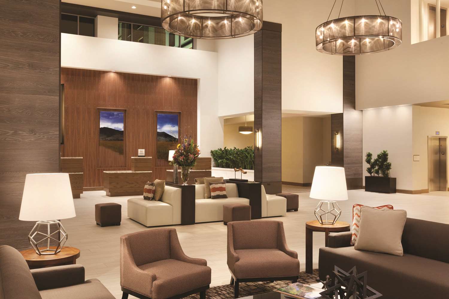 Embassy Suites Oklahoma City Downtown/Medical Center 1
