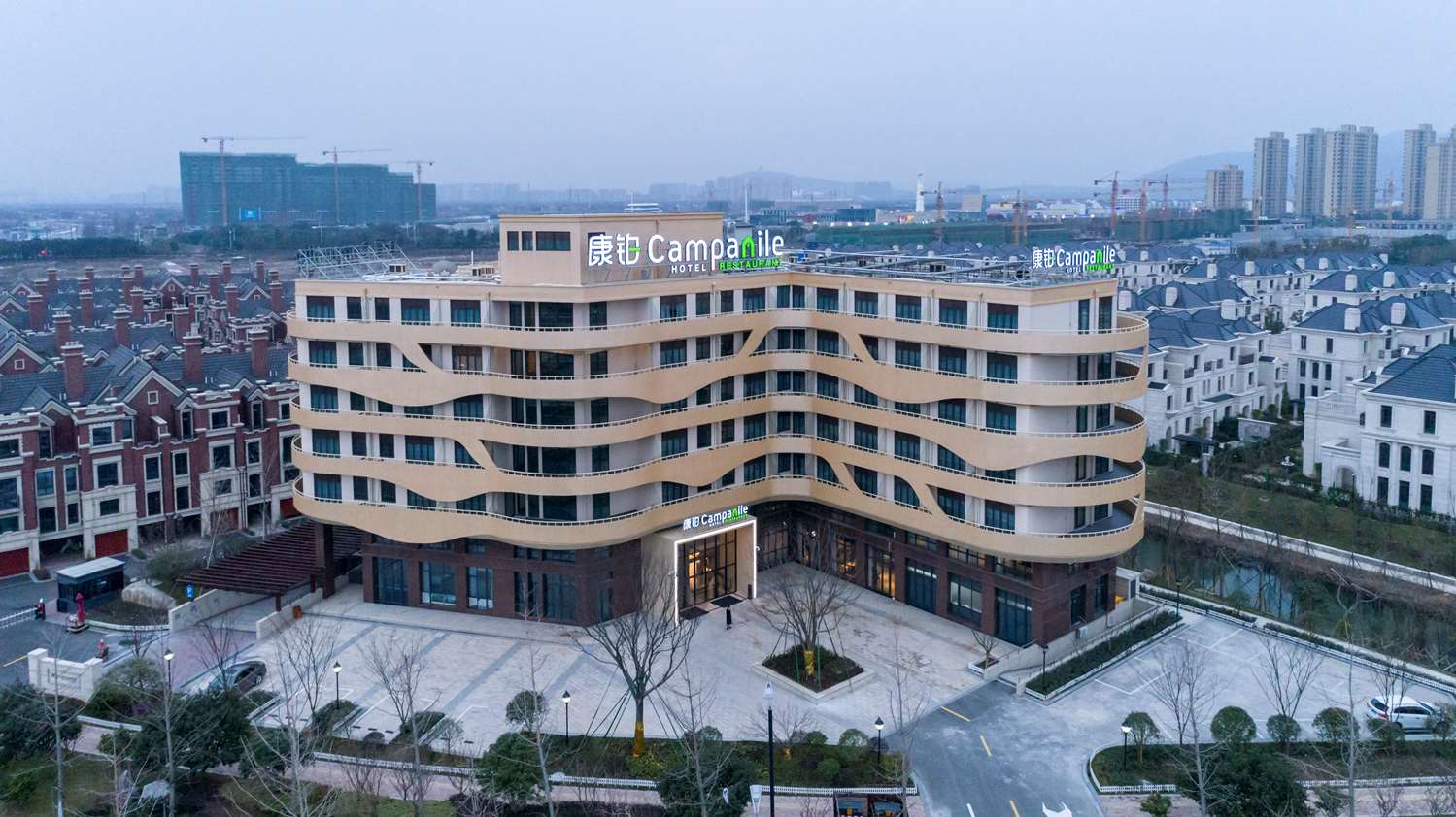 Hotel Campanile Huzhou Taihu Lake 1