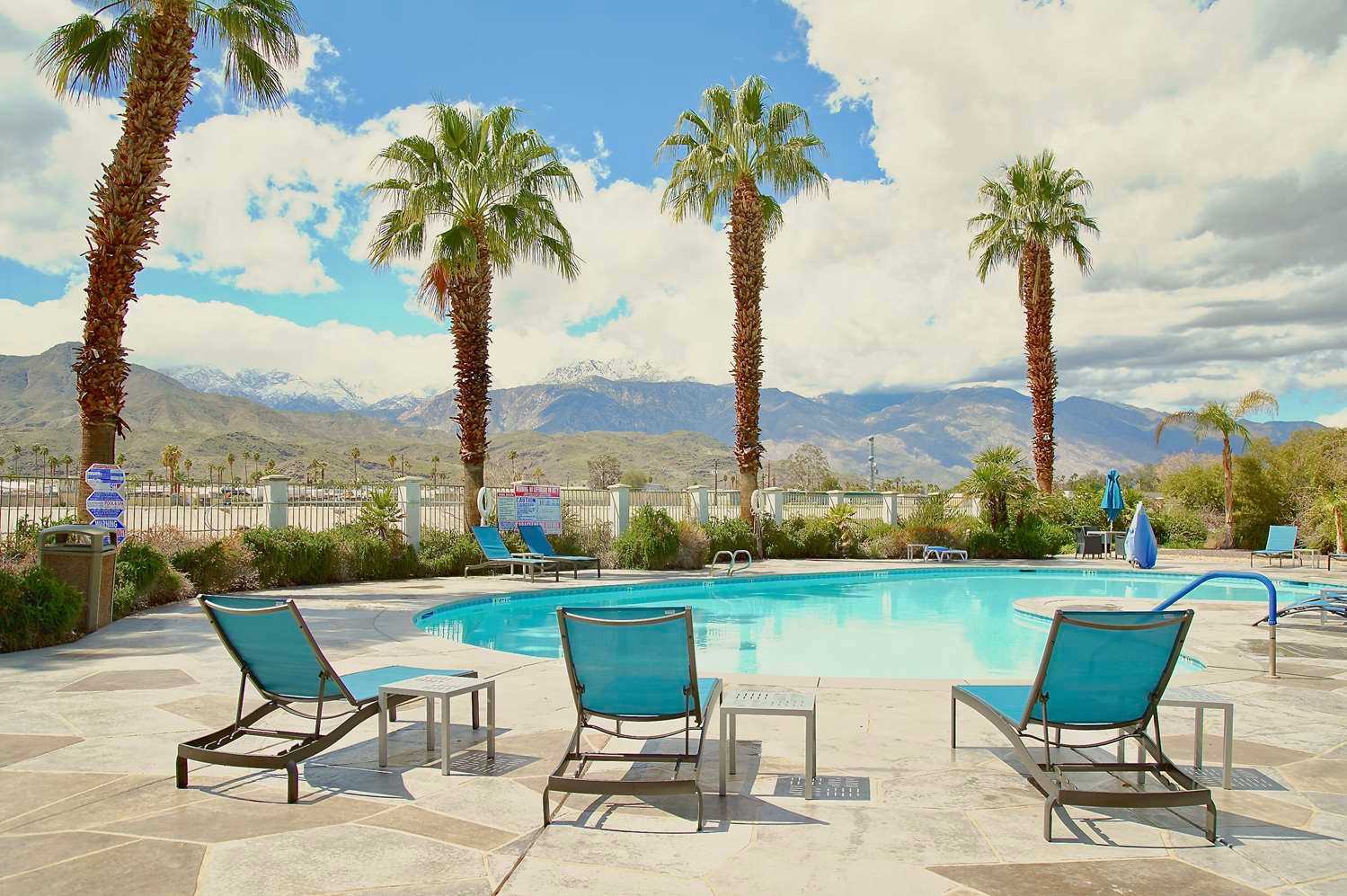 Hampton Inn & Suites Cathedral City 1