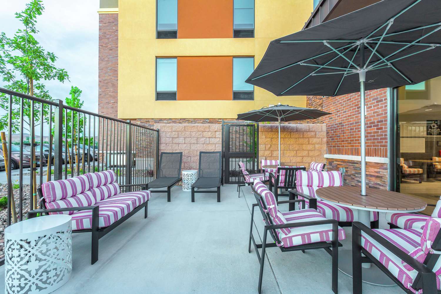 Hampton Inn & Suites Reno/Sparks 2