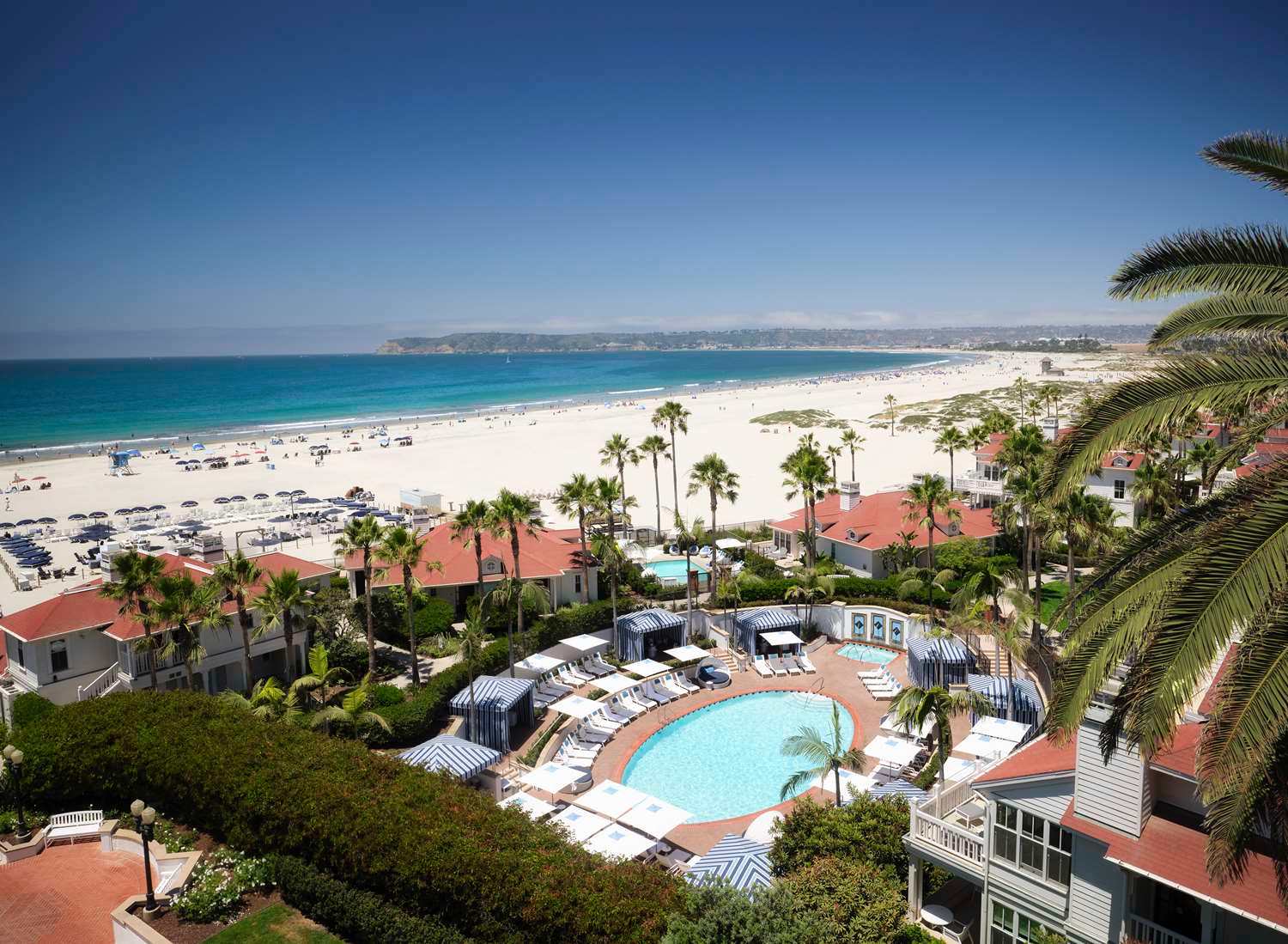 Beach Village at The Del, LXR Hotels & Resorts 1