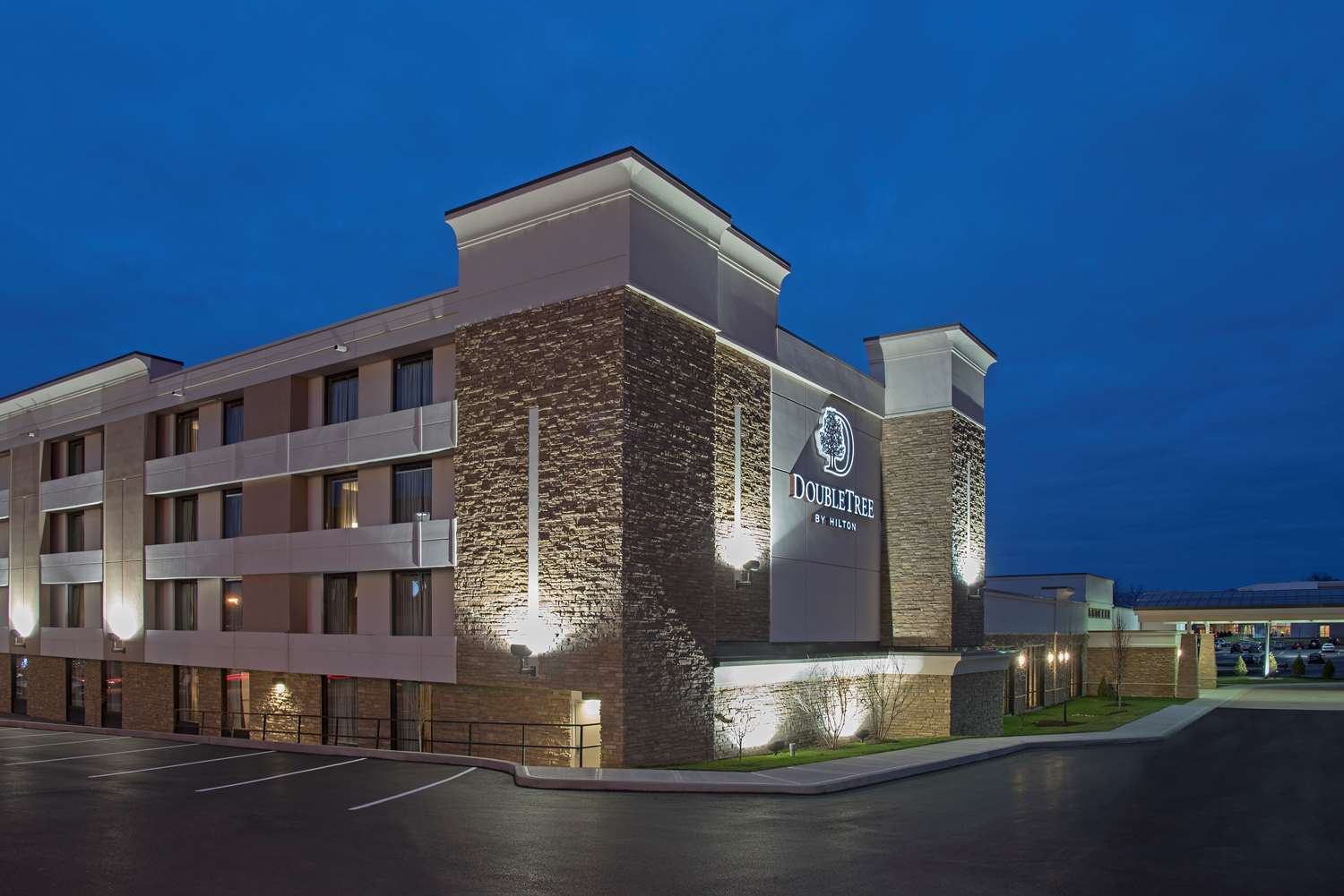 DoubleTree by Hilton Schenectady Downtown 1