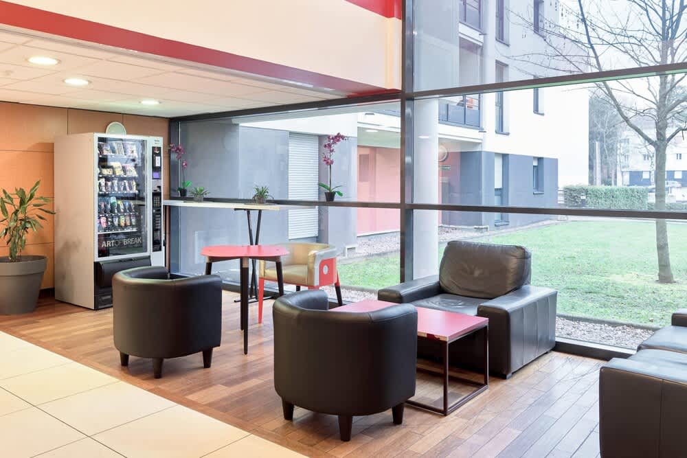 Comfort Aparthotel Versailles, St Cyr l'Ecole 2