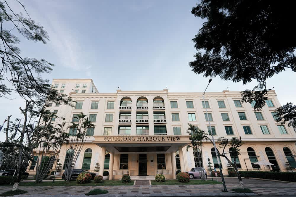 Hai Phong Harbour View Hotel 1