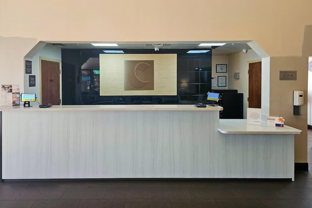 Comfort Inn & Suites Fort Lauderdale West Turnpike 1