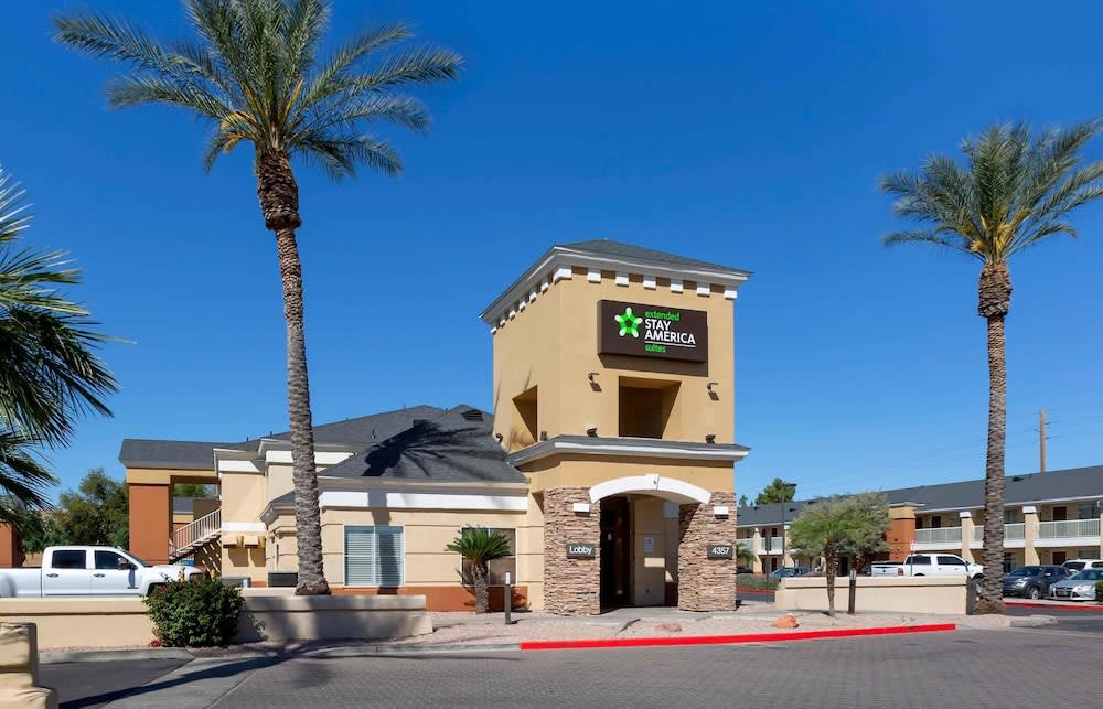 Extended Stay America Select Suites - Phoenix - Airport - E Oak St 1