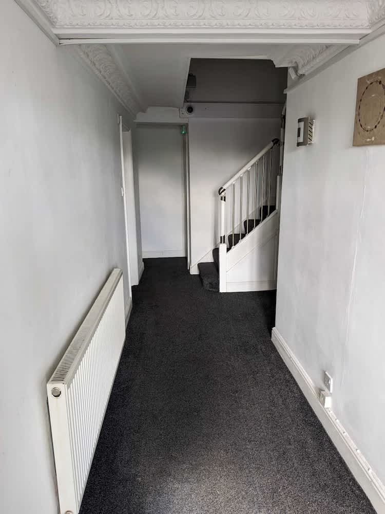 OYO Ormsby Townhouse 2