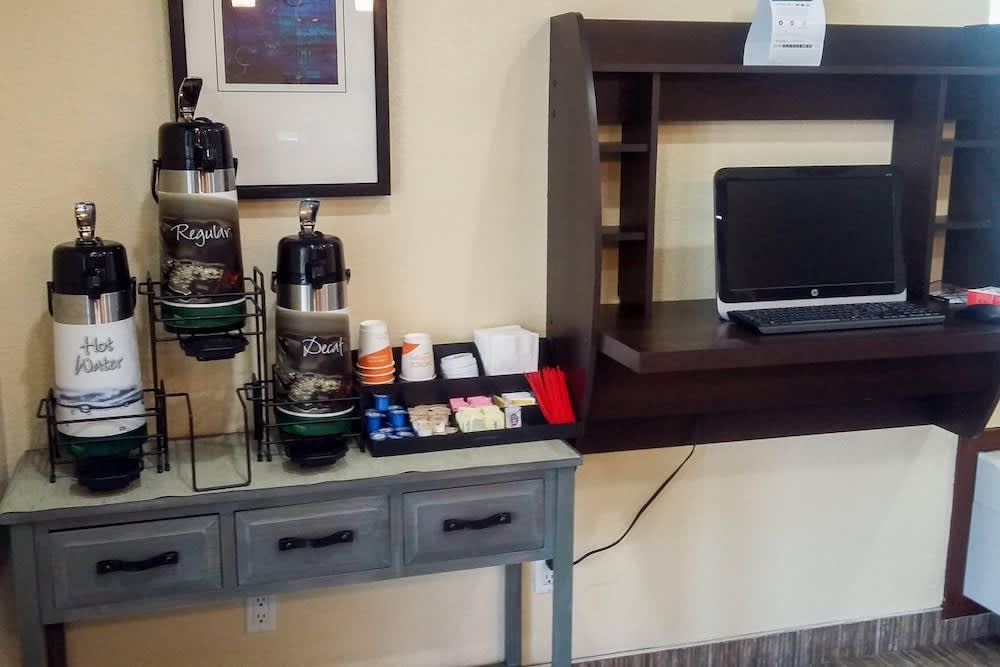 Quality Inn San Diego I-5 Naval Base 2