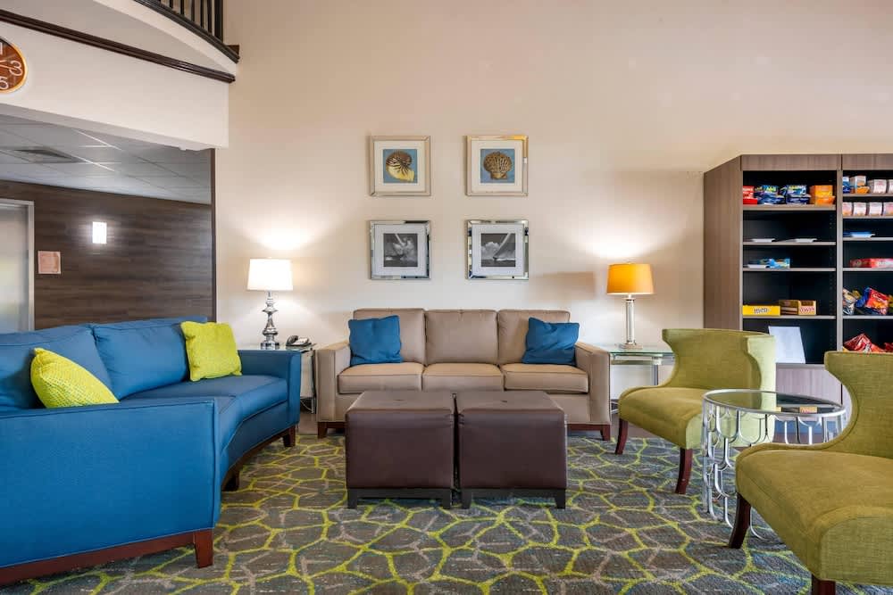 Comfort Inn & Suites Fort Lauderdale West Turnpike 2
