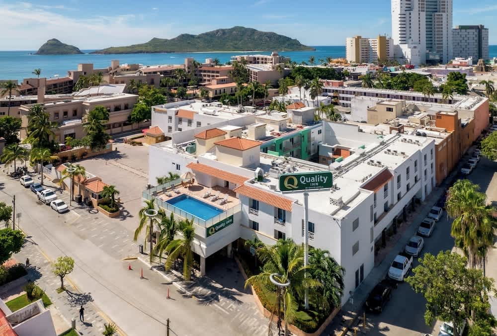 Quality Inn Mazatlan 1