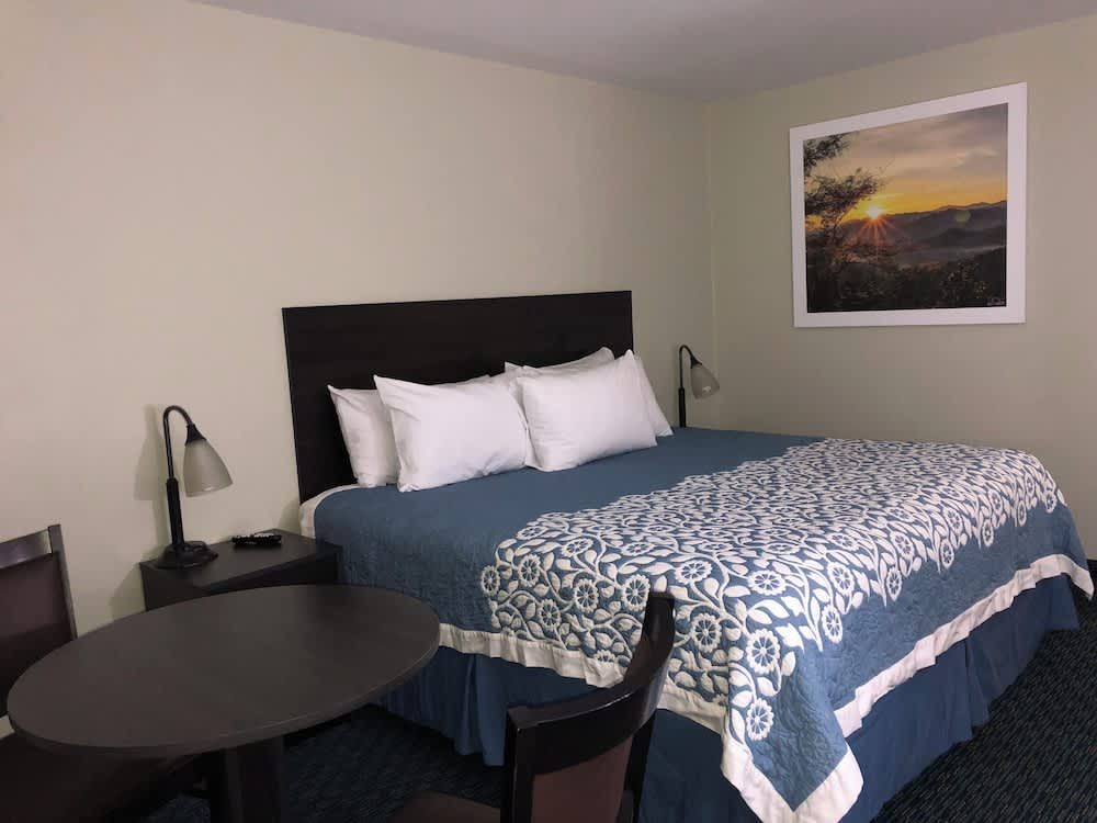 Elevation Lodge 2
