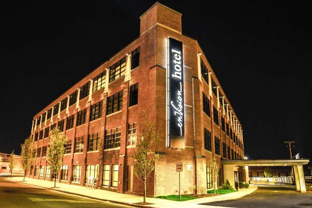 enVision Hotel Boston-Everett 1