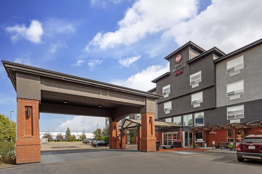 Best Western Plus West Edmonton 1