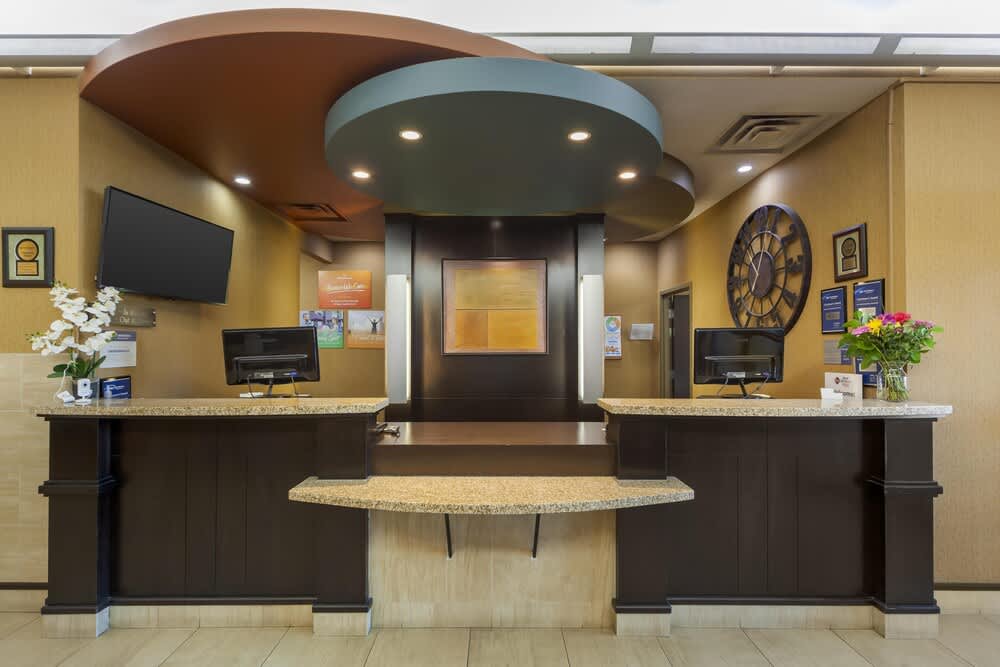 Best Western Plus Sherwood Park 2