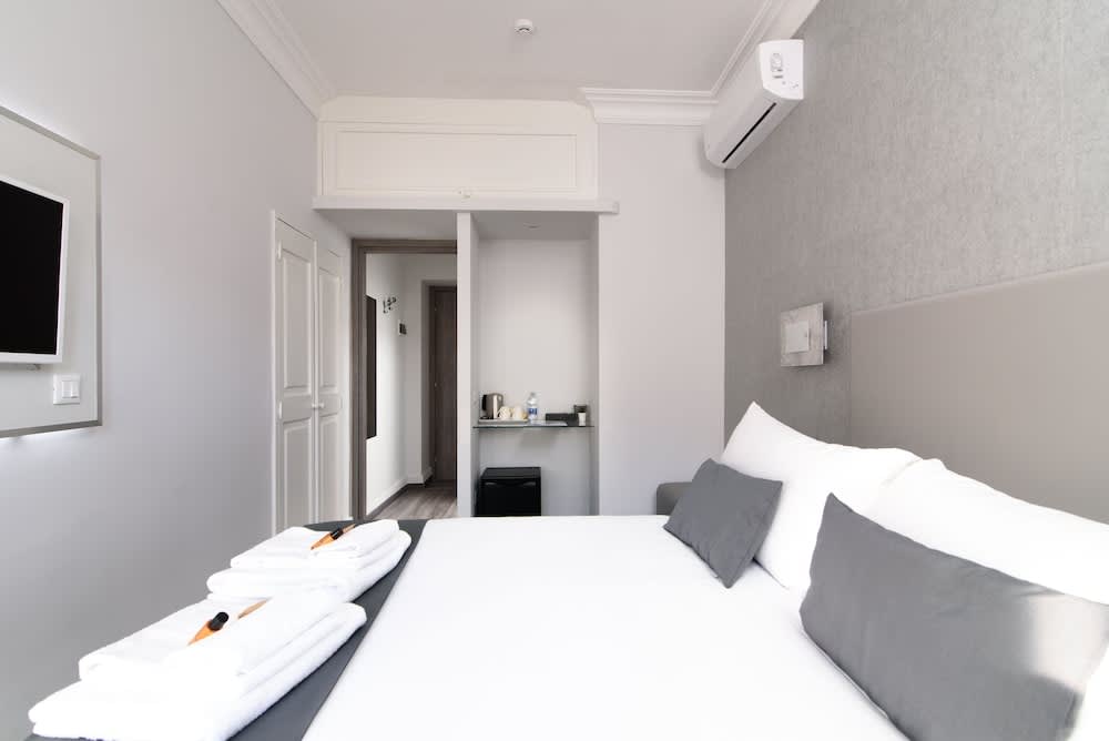 White Caesar Guesthouse 1