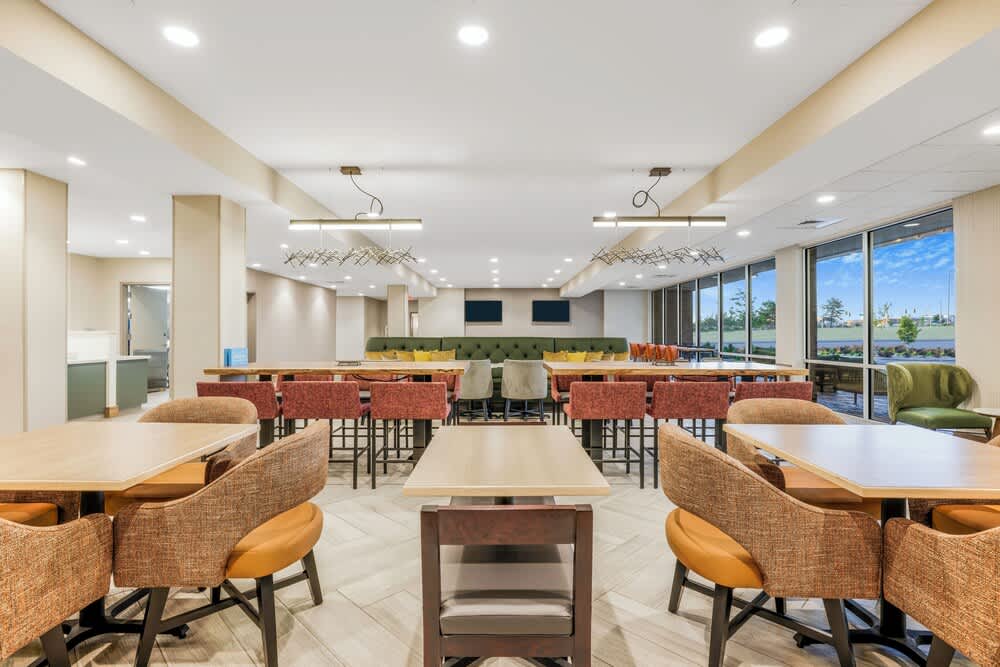 Home2 Suites By Hilton Madison East 2