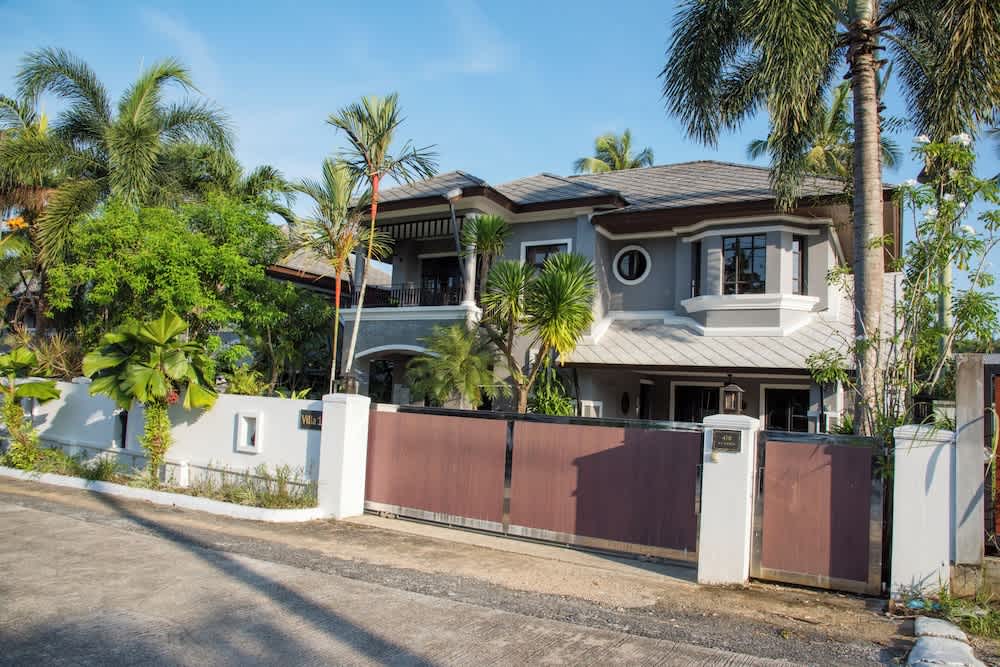 Baan Santhiya Private Pool Villas - Hotel style service with Free Tuk Tuk 1
