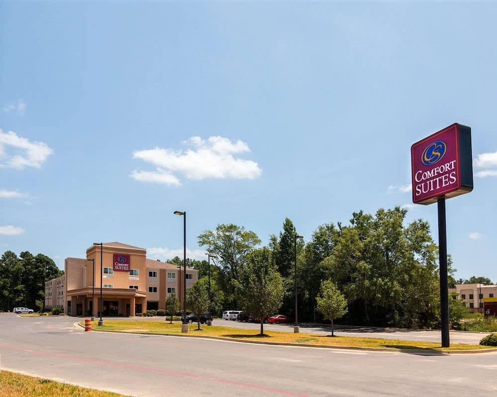 Comfort Suites Nacogdoches 1