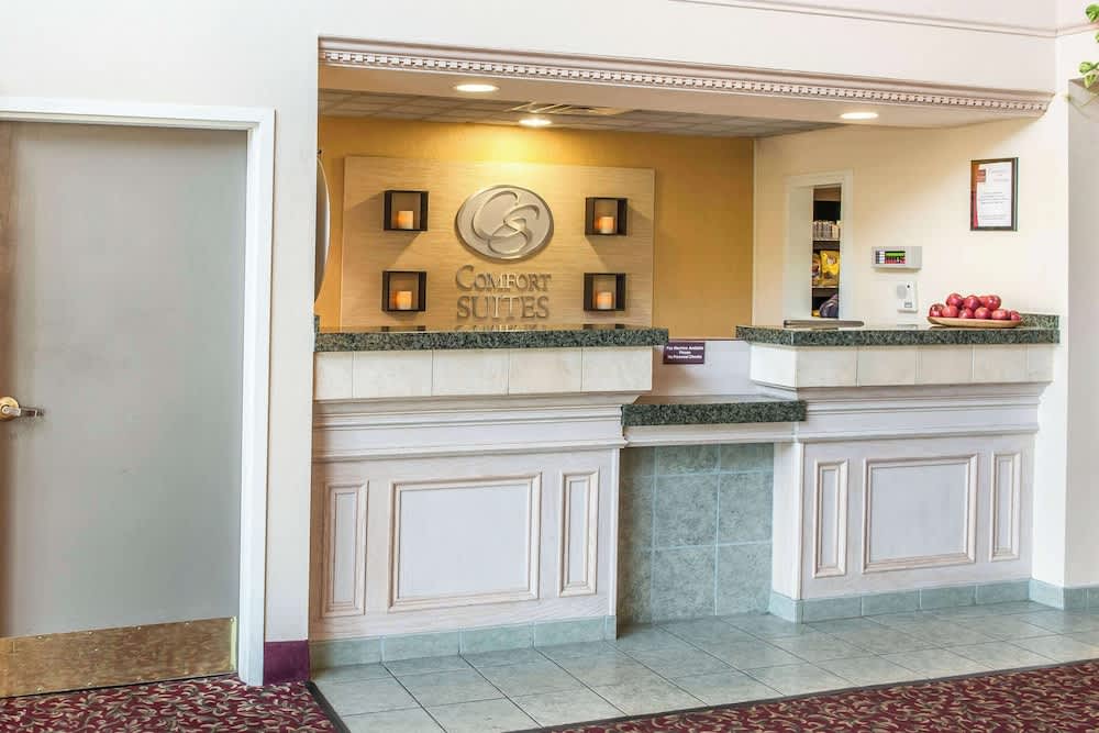 Comfort Suites Fort Wayne - Southwest 2