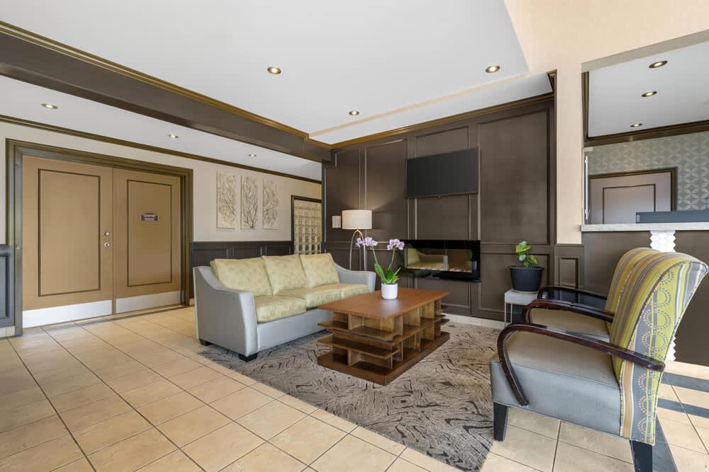 Best Western King George Inn & Suites 1