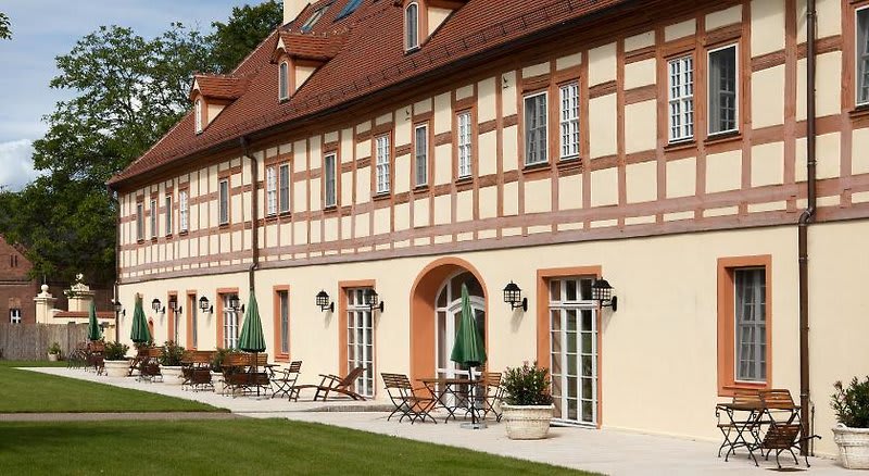 Urlaubsresidenz Marstall und Kanzlei im Schlossensemble 1