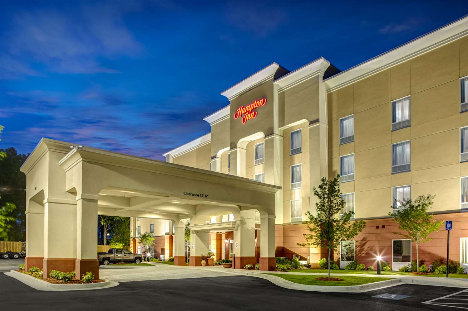 Hampton Inn Thomson 1