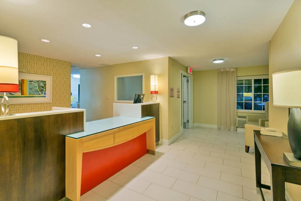MainStay Suites Orlando Altamonte Springs 2