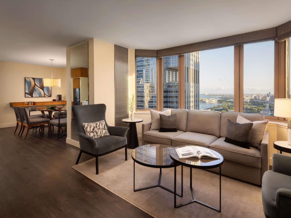 Fairmont Chicago at Millennium Park Gold Experience 2