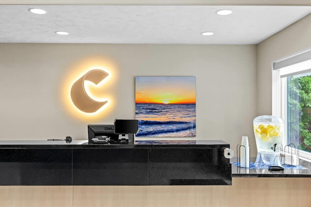 Comfort Inn Traverse City 2