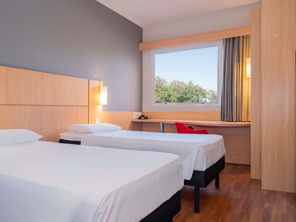 ibis Piracicaba 2