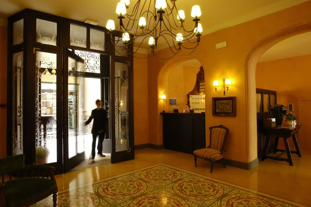 Hotel Bremon by Grup Duquessa 2