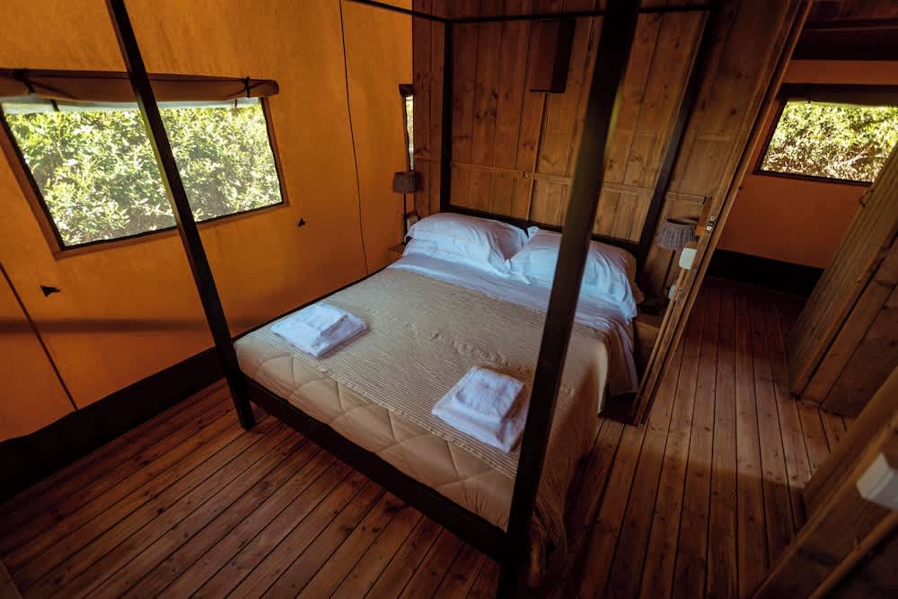 Resort & Glamping Terre di Sacra 1