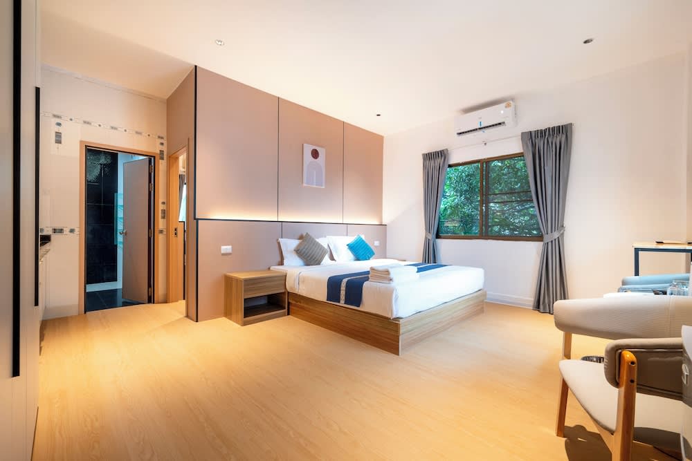 Selina Place Hotel 1