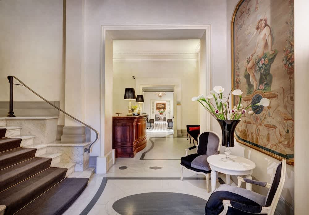 Alpi Hotel 2