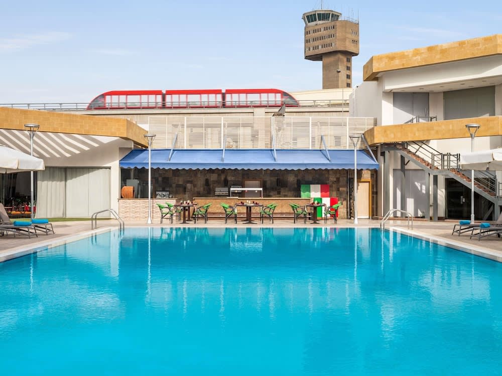 Novotel Cairo Airport 1