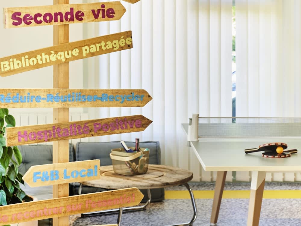 Greet Hotel Versailles - Voisins Le Bretonneux 1