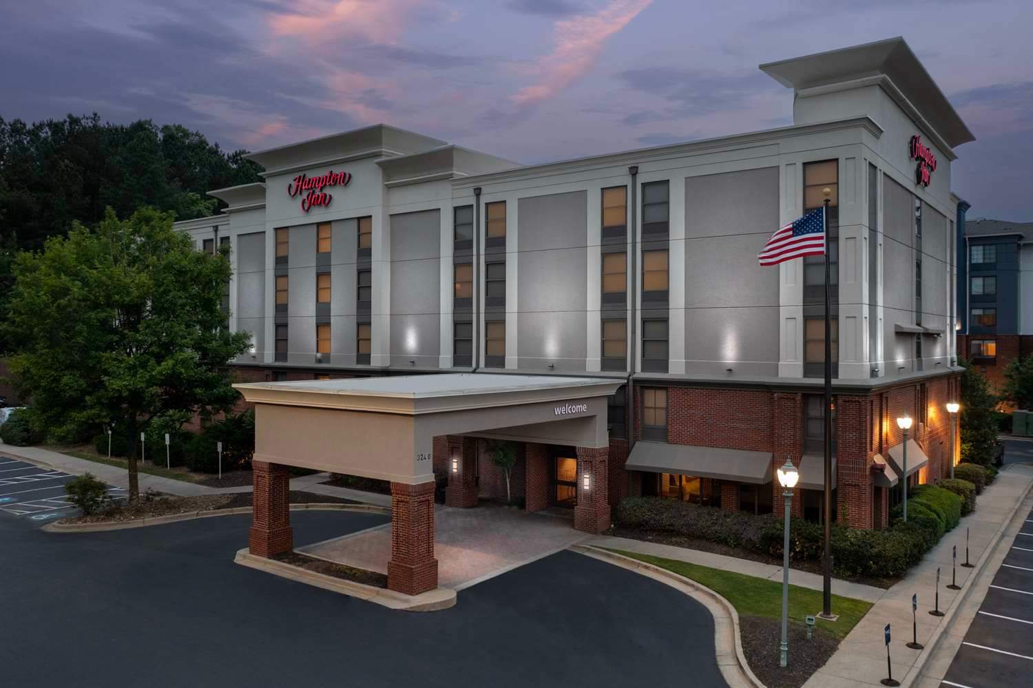 Hampton Inn Atlanta-Mall of Georgia 1