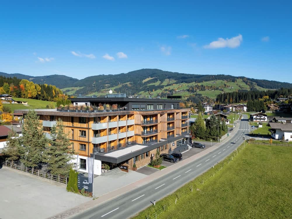 AlpenParks Hotel & Apartment Taxacher 1
