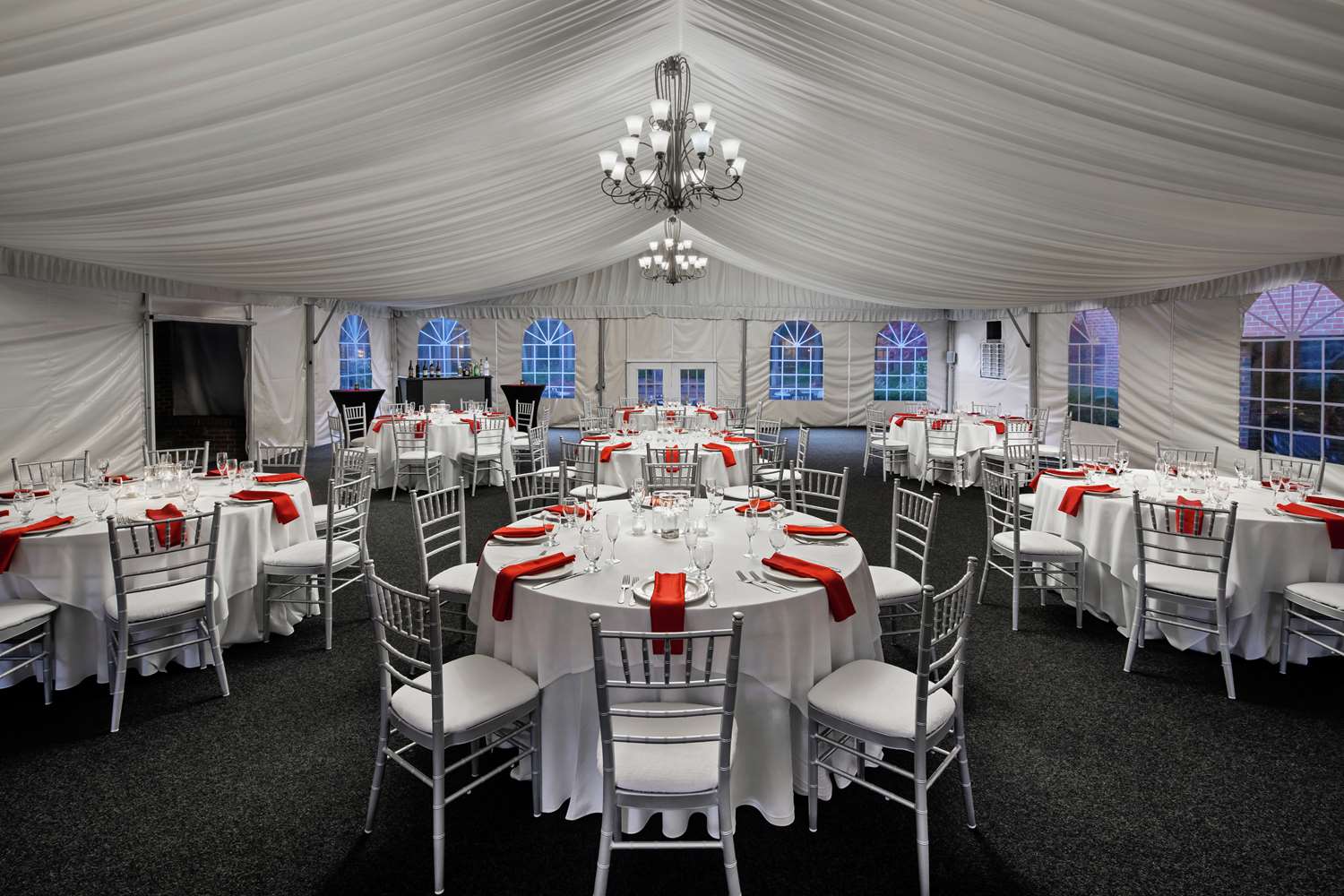 DoubleTree Suites by Hilton Charlotte - SouthPark 2